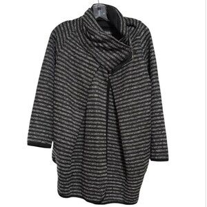 Papillon Jacket Knitted Long Sleeve 1/4 zip Neckline Striped Poncho Sweater